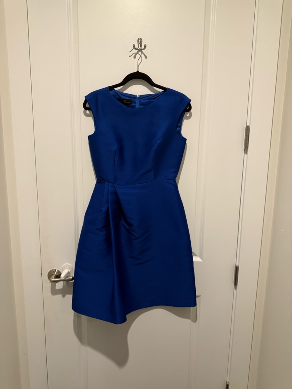 Carolina Herrera Sleek Boatneck Midi Dress in Cobalt - Picture 4 of 6